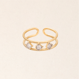 Hold the Ellipsis in White Diamonds